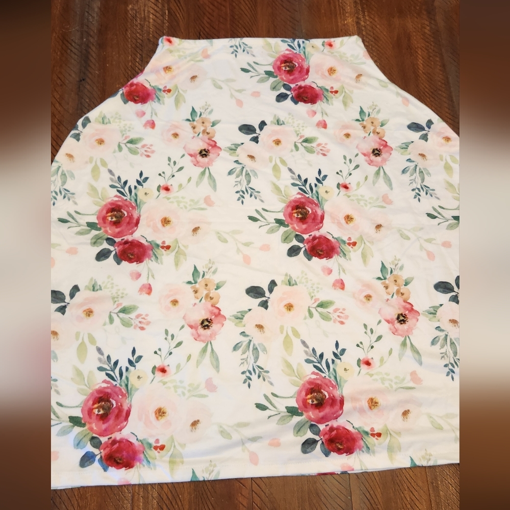 🎈2/$15 Floral car seat cover